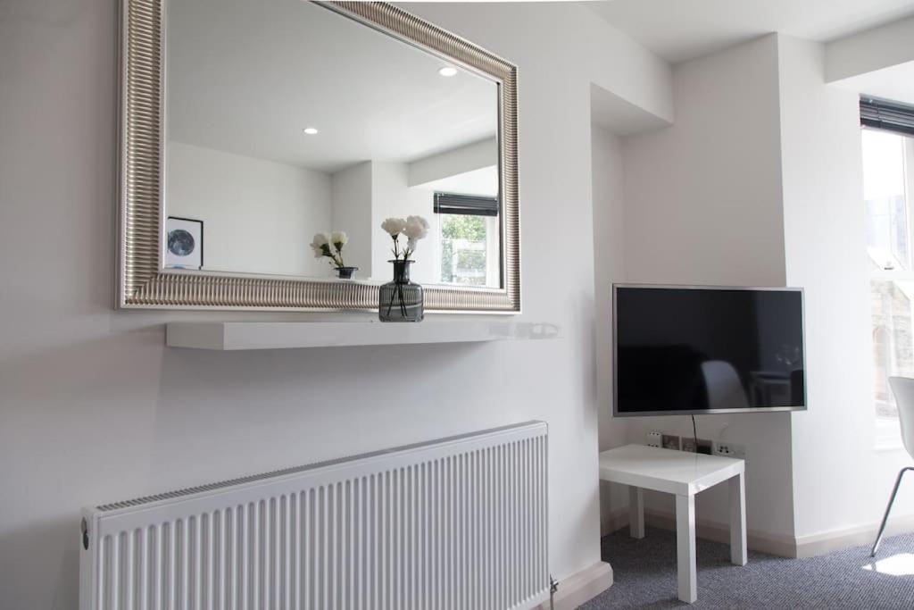 Stunning 2 Bed Apartment With Sea Views, Penzance Exteriör bild