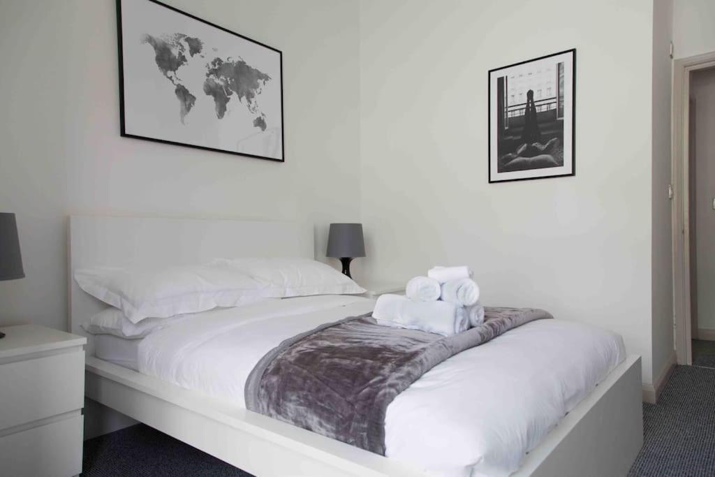 Stunning 2 Bed Apartment With Sea Views, Penzance Exteriör bild
